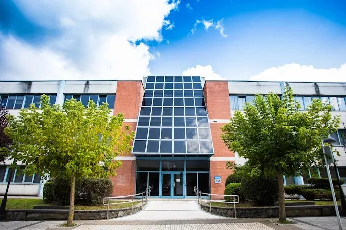 Edificio Aide Informática